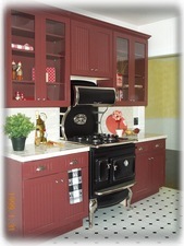 Well-equipped kitchen with breakfast nook