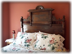 Downstairs, Oak Room with antique queen bed