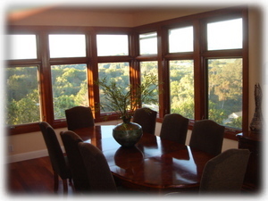 Dining Room - Seats 8