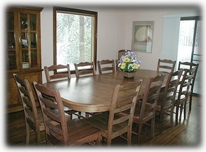 Dining Room - Seats 12