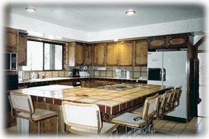 Spacious Kitchen with Jennaire System
