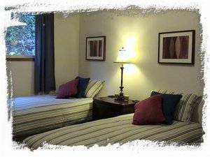 2nd Bedroom has Twin Beds