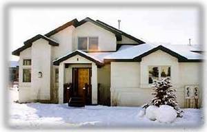 Peaceful, tranquil location very close to the mountain. Lots of powder!