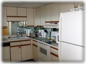 Kitchen with full size appliances
