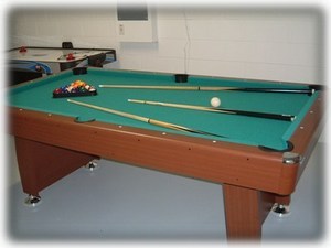 GAMES ROOM