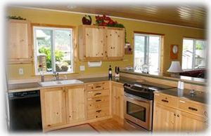 Fully stocked kitchen - all appliances new!