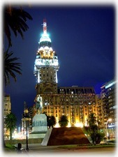 Night Time View of Palacio Salvo