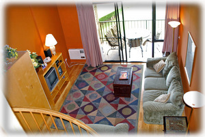 Living Area & Ocean View Lanai