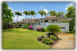 Hawaiian Hibiscus Home