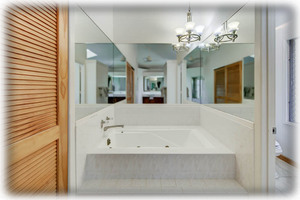 Master suite bathroom