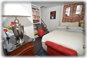 Library/Bedroom in the Suite