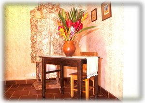 We ensure to provide you fresh flowers throughout your stay with us. 