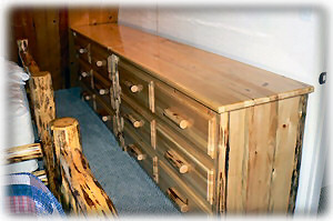 2 Dressers