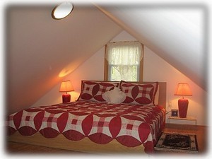 Hyannisport cottage rental - Bedroom 3 - Queen Bed