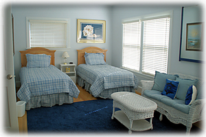 one of the bedrooms with twin beds