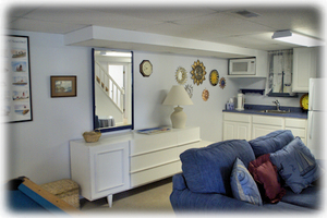 wet bar area in game room