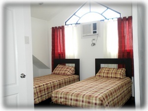 Third floor - 2 twin beds