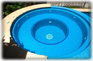 A close-up shot of the jacuzzi.