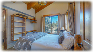 Loft Queen Master: *Private Rm *Attached Bathroom *TV *View