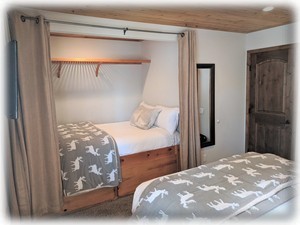 Queen Guest Room with full bed in Hidden Nook