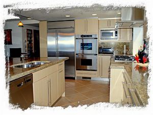 Gourmet Chef's Kitchen.  All cookware, serving ware and dinnerware are provided.