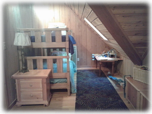 Bunk Bed Room with Bath