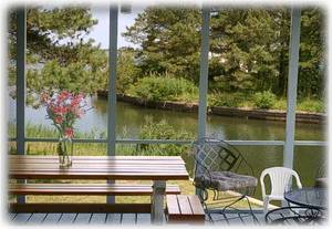 Screened Porch with pass through to Kitchen