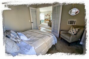 3rd bedroom has sitting area