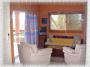 Comfortable seating and double size futon couch in the living area