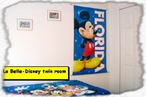 disney twin room